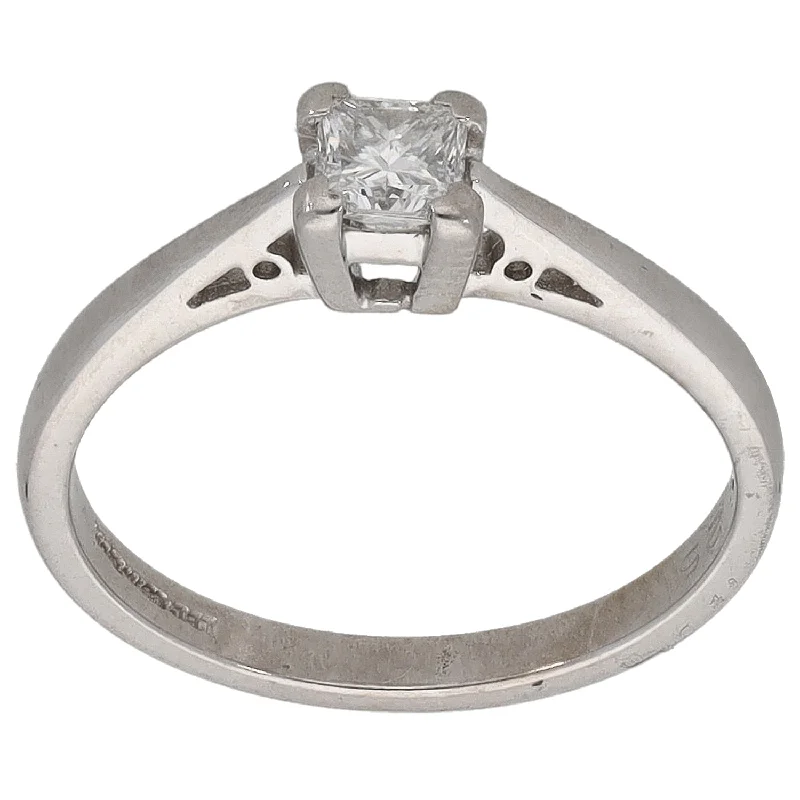 ladies engagement rings princess cut -18ct White Gold 0.25ct Diamond Solitaire Ring Size L