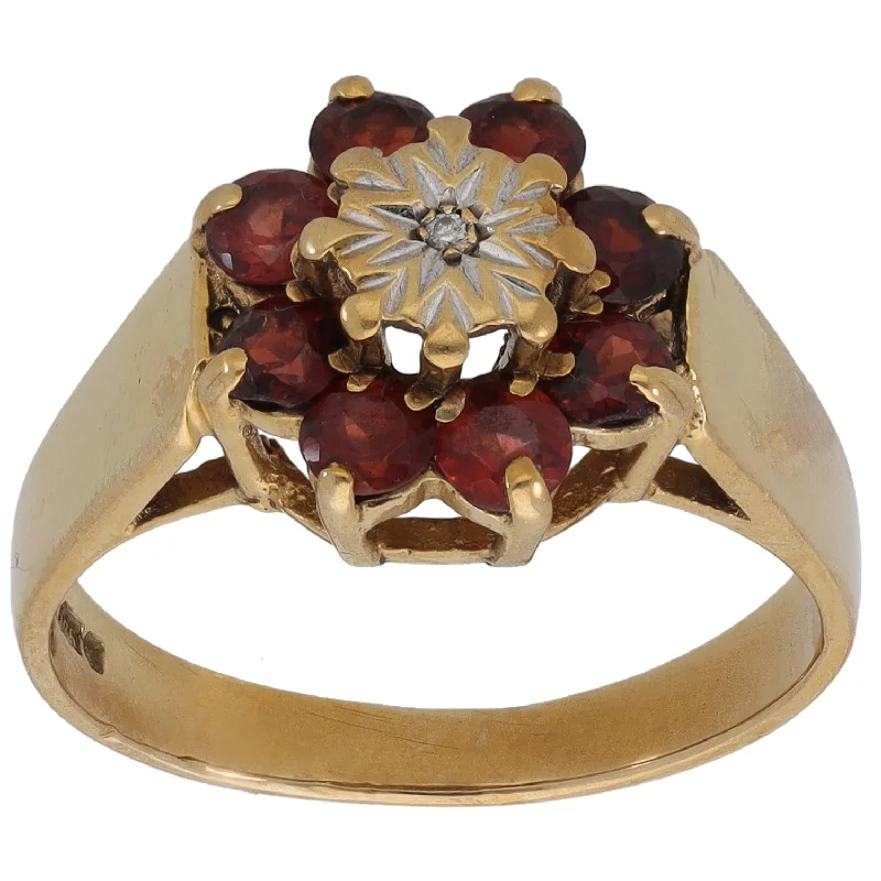 ladies engagement rings stackable set -9ct Gold 0.005ct Diamond & Garnet Cluster Ring Size M