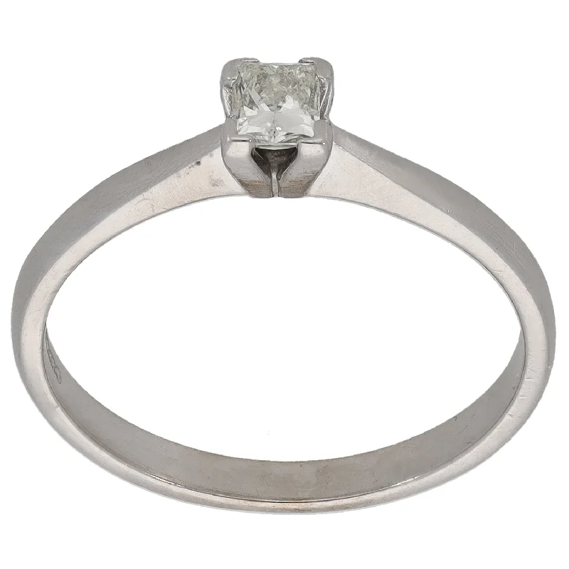 ladies engagement rings classic look -18ct White Gold 0.23ct Diamond Solitaire Ring Size P