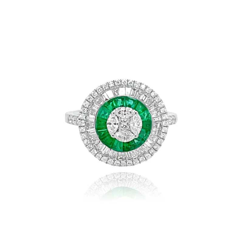 Customizable women's rings for personalized touch-DIAMONDS & EMERALDS "SOMBRERO" RING.