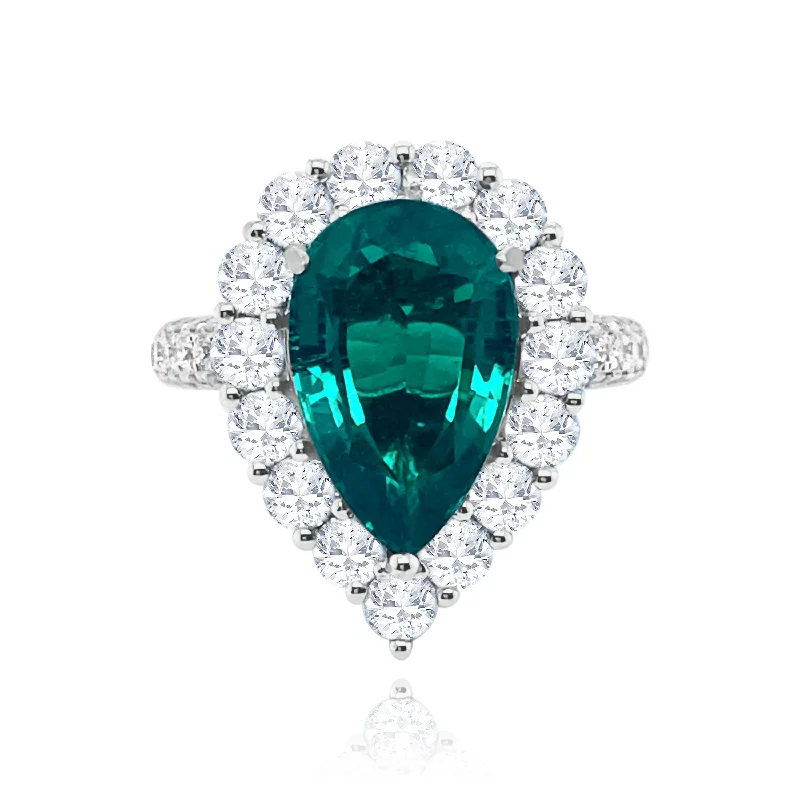 Women's rings for brides and bridesmaids-pear Shape Emerald & diamonds "Hurem" Ring