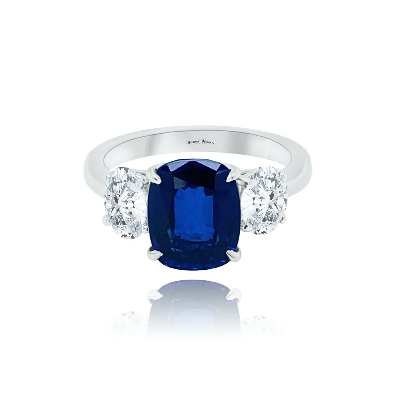 Elegant women's diamond rings-Cushion cut sapphire & Oval cut Diamonds "Aria" Ring